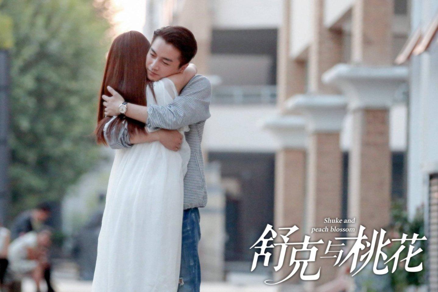 多彩木块解谜